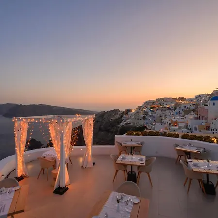 Aspaki By Art Maisons 5* Oia (Santorini)