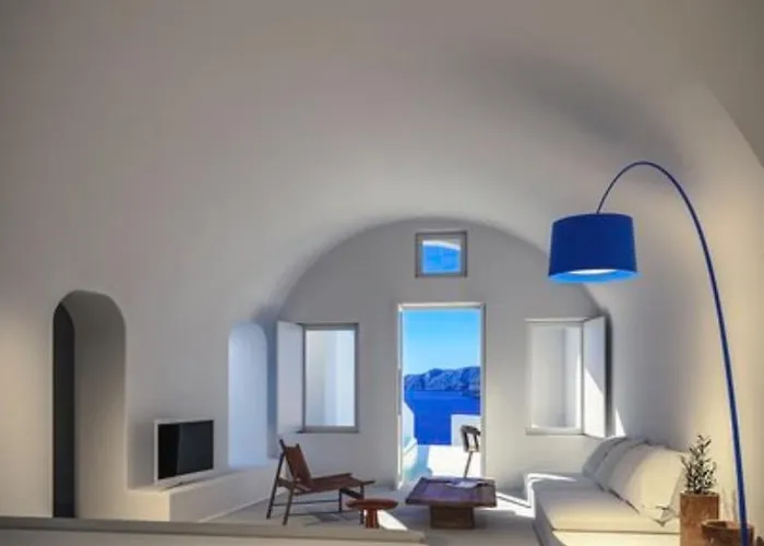 아스파키 바이 아트 메종 호텔 5*